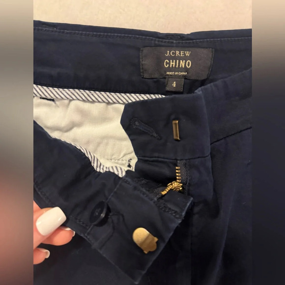 Women’s Navy Blue J.Crew Chino Shorts - Picture 3 of 6